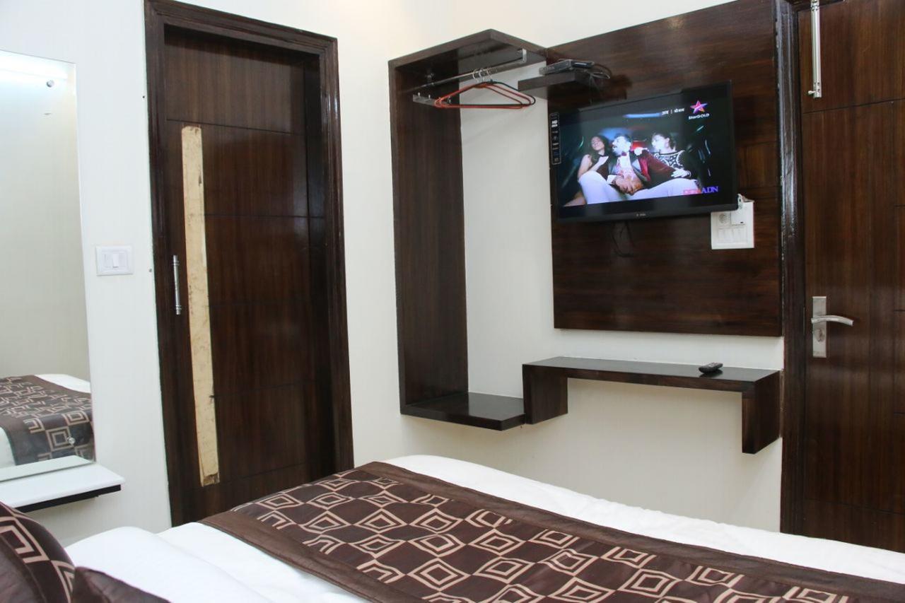 Hotel Snow White Inn New Delhi Eksteriør bilde