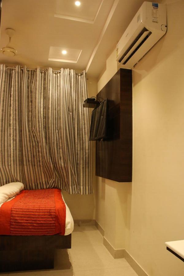 Hotel Snow White Inn New Delhi Eksteriør bilde