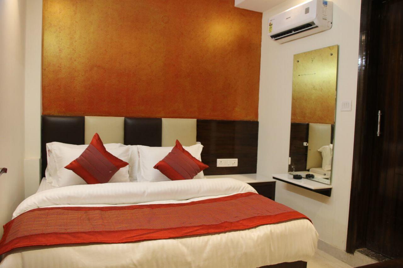Hotel Snow White Inn New Delhi Eksteriør bilde